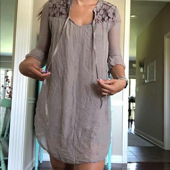 Nicole Brown 100% Silk Mini Dress Lace Italy Lightweight Women Size Small - Picture 6 of 8